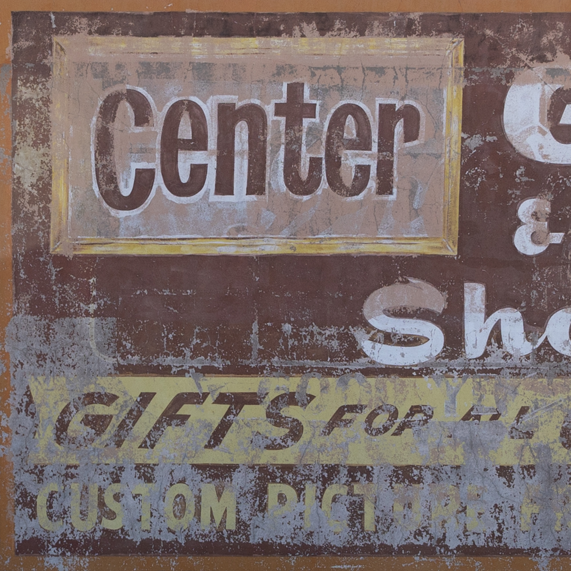 39 – Center Gift & Frame